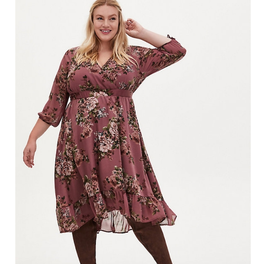 Plus, size pink/mauve floral chiffon dress